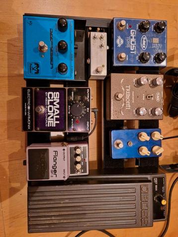 Diverse effectpedalen te koop disponible aux enchères