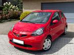 TOYOTA AYGO * AIRCO * 1.0 VVTI * CARNET * ESSENCE *, Autos, Rouge, Achat, Noir, Euro 4