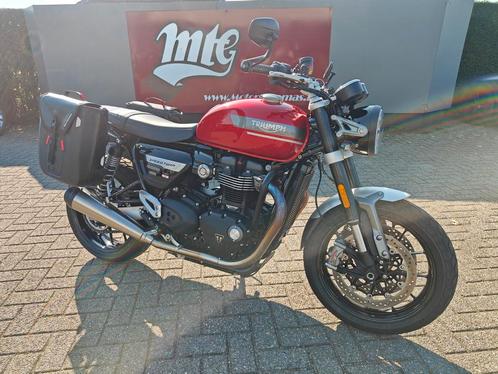 Triumph Speed Twin 1200 '23 9000km, Motos, Motos | Triumph, Entreprise, Naked bike, plus de 35 kW, 2 cylindres, Enlèvement