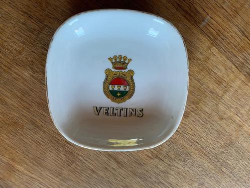 Veltins antieke porseleine beker 12cm gouden rand Fischer&Co, Antiek en Kunst, Antiek | Porselein, Verzenden