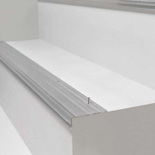 Quick Step Stair base profiel voor 6 treden, Doe-het-zelf en Bouw, Ladders en Trappen, Nieuw, Trap, Minder dan 2 meter, Ophalen