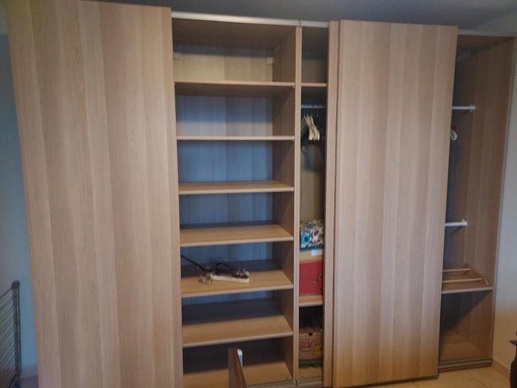 Belle garde-robe portes coulissantes 2x 150cmx236cm, Maison & Meubles, Armoires | Penderies & Garde-robes, Comme neuf, 200 cm ou plus