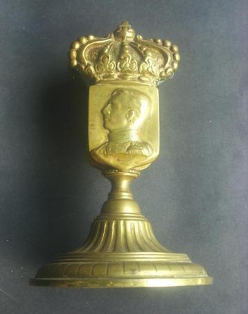 Porte boîte d'allumettes belge à l'effigie du Roi Albert Ier beschikbaar voor biedingen