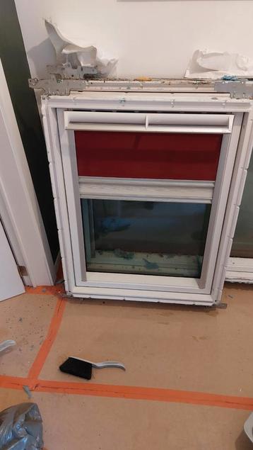 Velux, Tickets & Billets