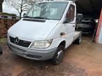 Mercedes sprinter 313 trekker/2004/ motor defect, Auto's, Bestelwagens en Lichte vracht, Te koop, Diesel, Bedrijf, 96 kW