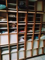 GRATIS grote kast met vakken bestaande uit 4stukken., Huis en Inrichting, Ophalen, Gebruikt