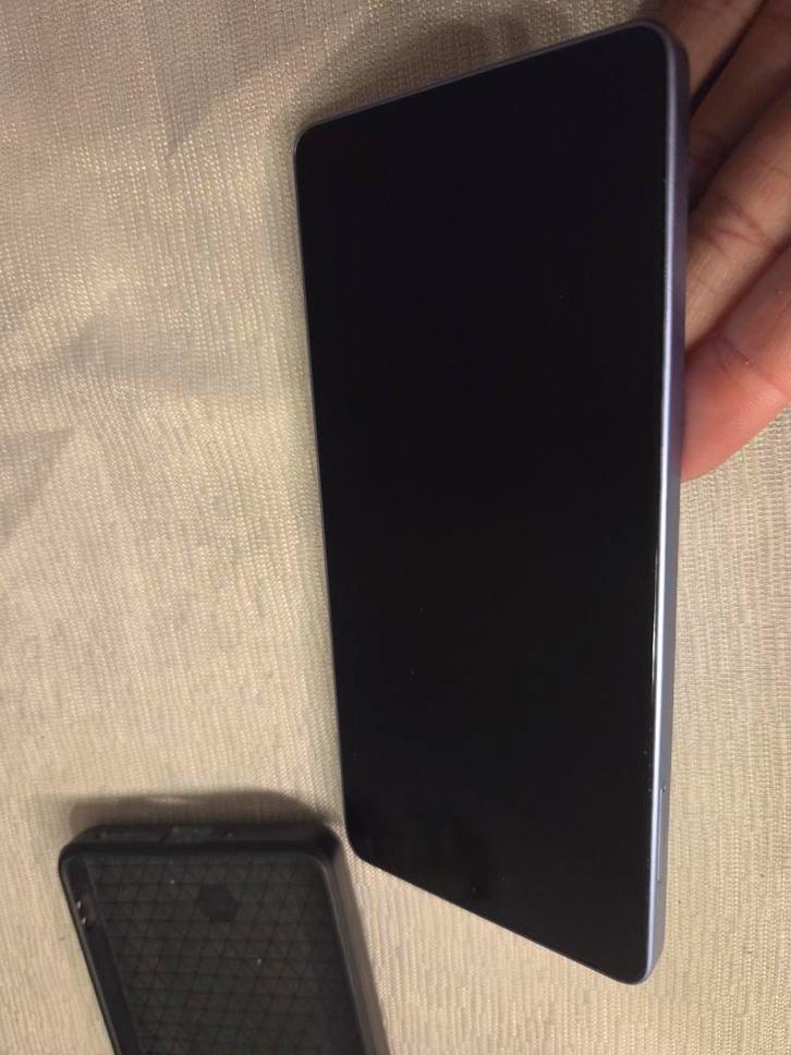 Xiaomi Redmi 13 pro 4G + hoesje, Telecommunicatie, Mobiele telefoons | Overige merken, Zo goed als nieuw, Zonder abonnement, Ophalen
