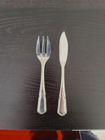 Vintage visbestek (vork + mes) zilverkleurig beschikbaar voor biedingen
