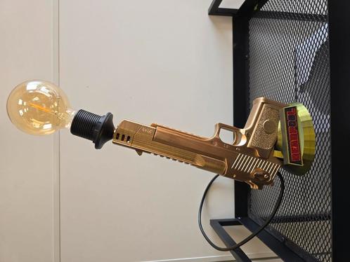 Deadpool gun lamp, Verzamelen, Film en Tv, Ophalen of Verzenden