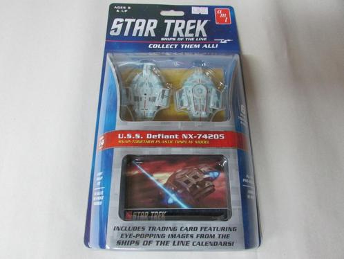 AMT 914 STAR TREK USS Defiant NX-74205, Collections, Star Wars, Neuf, Figurine, Enlèvement ou Envoi