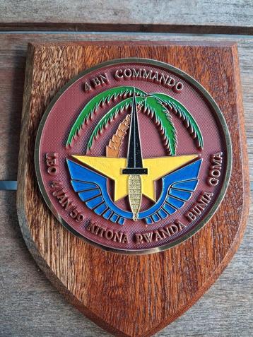 Rare Crest 4th Commando Battalion Rwanda 1959 Kitona beschikbaar voor biedingen