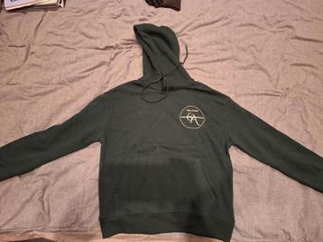 Hoodie beschikbaar voor biedingen