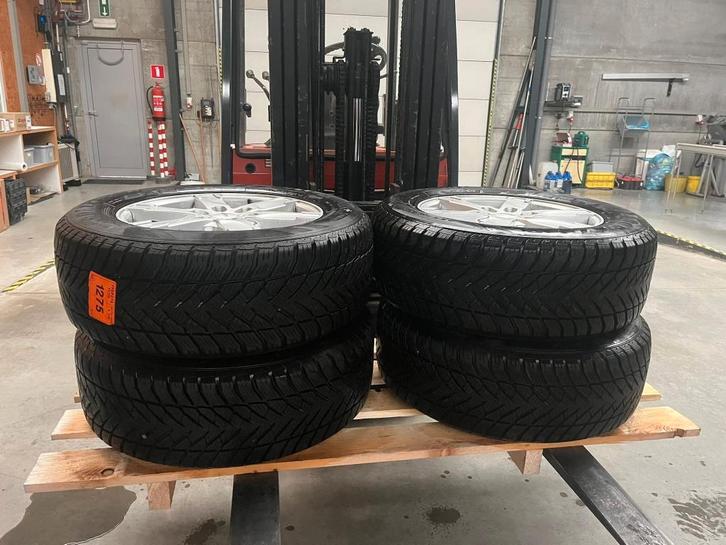 Lichtmetalen velgen + winterbanden, Autos : Pièces & Accessoires, Pneus & Jantes, Pneus et Jantes, Pneus hiver, 18 pouces, 255 mm