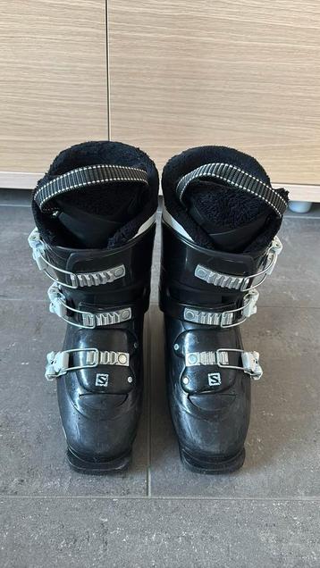 Skischoenen kind 22 / 22.5 beschikbaar voor biedingen