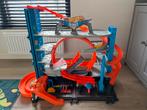 Hot Wheels ultimate garage, Kinderen en Baby's, Speelgoed | Racebanen, Ophalen, Zo goed als nieuw, Hot Wheels, Met looping