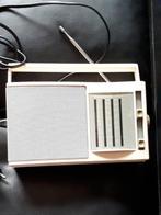 RADIO VINTAGE GRUNDIG PRIMA BOYS EN FONCTION FM-GO-, Antiek en Kunst, Antiek | Tv's en Audio, Verzenden