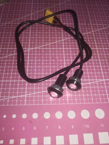 Lot accessoires bateau amorceur beschikbaar voor biedingen