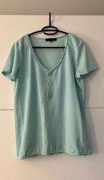 Lola & Liza lichtblauwe T-shirt met korte mouwen en ketting, Vêtements | Femmes, T-shirts, Taille 42/44 (L), Manches courtes, Enlèvement ou Envoi