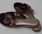 Nieuwe damesslippers Tamaris - supermooi - maat 42, Ophalen of Verzenden, Nieuw, Slippers