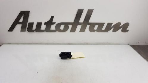 ALARMLICHTEN SCHAKELAAR Dacia Sandero III (01-2019/-), Auto-onderdelen, Dashboard en Schakelaars, Dacia, Gebruikt