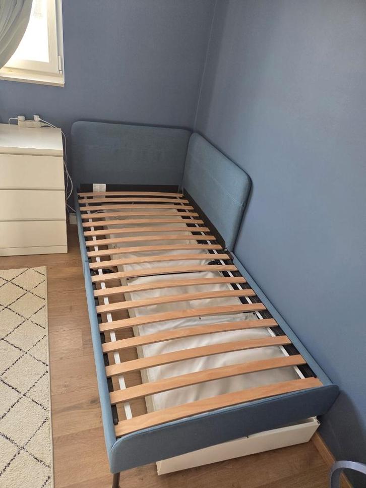 Eenpersoonsbed, Maison & Meubles, Chambre à coucher | Lits, Comme neuf, Une personne, 80 cm, 200 cm, Métal, Bleu, Enlèvement