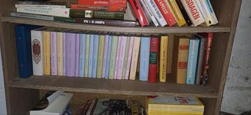 Heel veel boeken beschikbaar voor biedingen