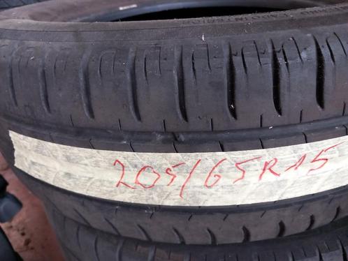 2 zomerbanden + 1 gratis 205/65R15 94H, Auto-onderdelen, Banden en Velgen, Band(en), Zomerbanden, 15 inch, 205 mm, Personenwagen