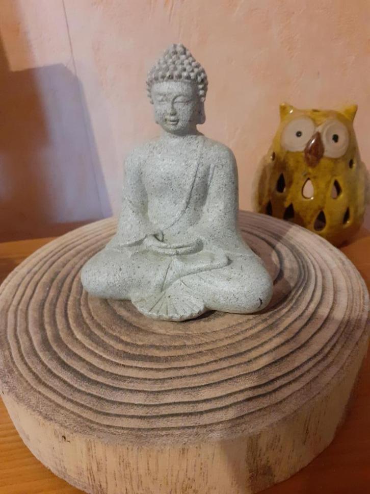 bouddha statuette - petit format - déco, Maison & Meubles, Accessoires pour la Maison | Statues de Bouddha, Comme neuf, Enlèvement