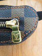 LOUIS VUITON  Crossbody GERONIMOS Heuptas, Ophalen, Zo goed als nieuw