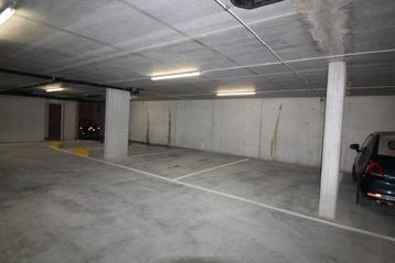 Garage te huur in Zedelgem disponible aux enchères