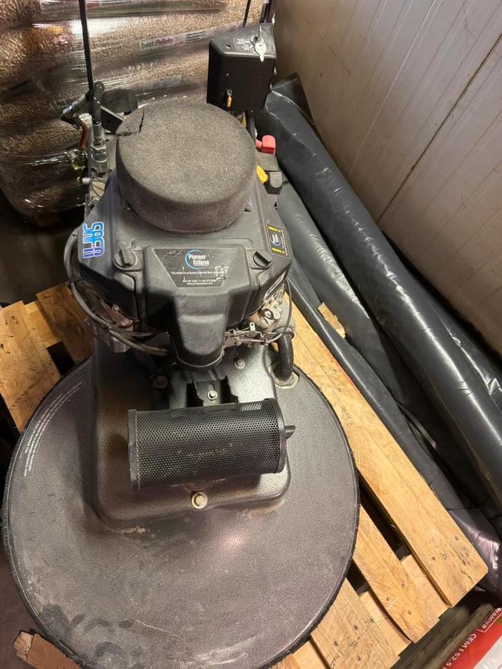 Pioneer eclips420bu burnischmachine/gepolierde betonvloeren, Doe-het-zelf en Bouw, Gereedschap | Schuurmachines, Gebruikt, Ophalen