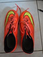 voetbalschoenen NIKE 36, Sport en Fitness, Voetbal, Ophalen, Gebruikt, Schoenen