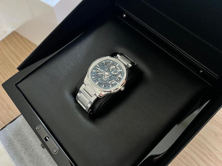 Piaget Polo Skeleton NEUVE 12/2025, Bijoux, Sacs & Beauté, Montres | Hommes, Neuf, Montre-bracelet, Autres marques, Enlèvement