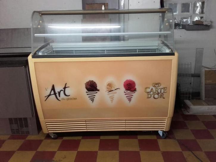 IJstoog met 13 bakken (5 liter) – luchtgekoeld, Zakelijke goederen, Horeca | Keukenapparatuur, Koelen en Vriezen, Gebruikt, Ophalen