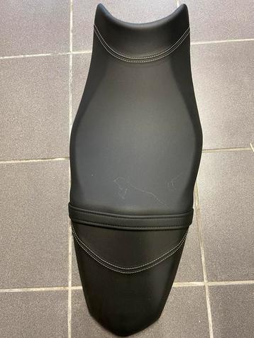 Comfortzadel Street Triple triumph 2014-… beschikbaar voor biedingen