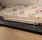 Support côté lit, Enlèvement