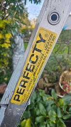 Escabelle Perfecty, 6 marches, Enlèvement, Comme neuf