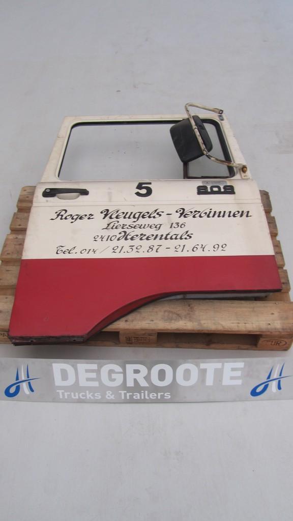 Deur Mercedes Type: 809 Rechts, Auto-onderdelen, Vrachtwagen-onderdelen, Mercedes-Benz, Overige Auto-onderdelen, Gebruikt