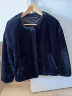 Veste noire fausse fourrure taille M Zara, Comme neuf