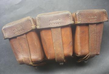 Luftwaffe cartouchière matriculée 3 pochettes compartiments beschikbaar voor biedingen