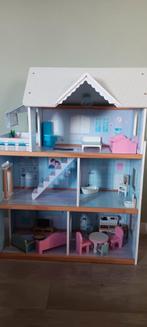Houten poppenhuis en attributen, Kinderen en Baby's, Speelgoed | Poppenhuizen, Ophalen, Poppenhuis