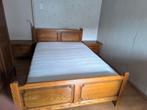 Lit 2 personnes et deux tables de chevet,matelas et sommier, Maison & Meubles, Chambre à coucher | Lits, Enlèvement, 200 cm, Bois