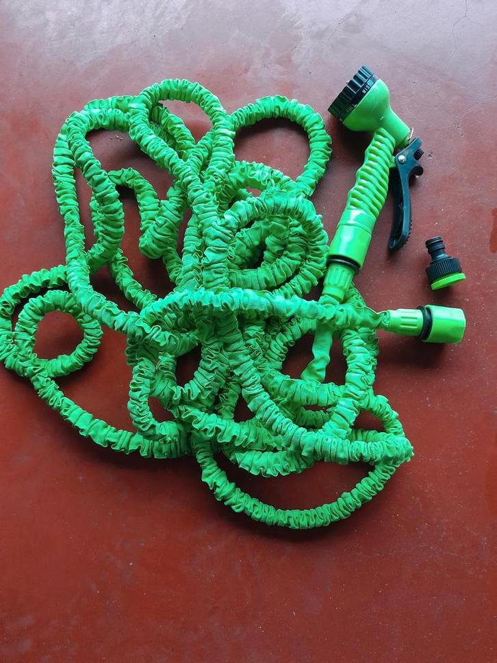 Waterdarm 30m. licht en flexibel + koppelingen en sproeikop, Tuin en Terras, Tuinslangen, Nieuw, Tuinslang, Ophalen