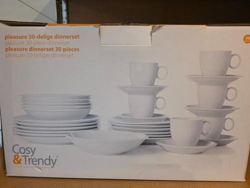 Cosy & Trendy Pleasure Dinnerset 30 delig, Huis en Inrichting, Keuken | Servies, Nieuw, Compleet servies, Effen, Porselein, Ophalen