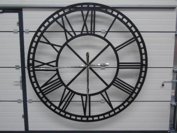 zwart gepatineerde gietijzeren klok wanddecoratie, XXL!!!, Tuin en Terras, Tuinwanddecoratie, Nieuw, Ophalen