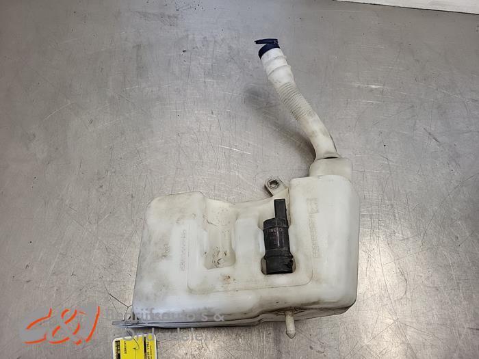 Ruitensproeiertank voor van een Iveco New Daily, Auto-onderdelen, Ruiten en Toebehoren, Overige automerken, Gebruikt, 3 maanden garantie