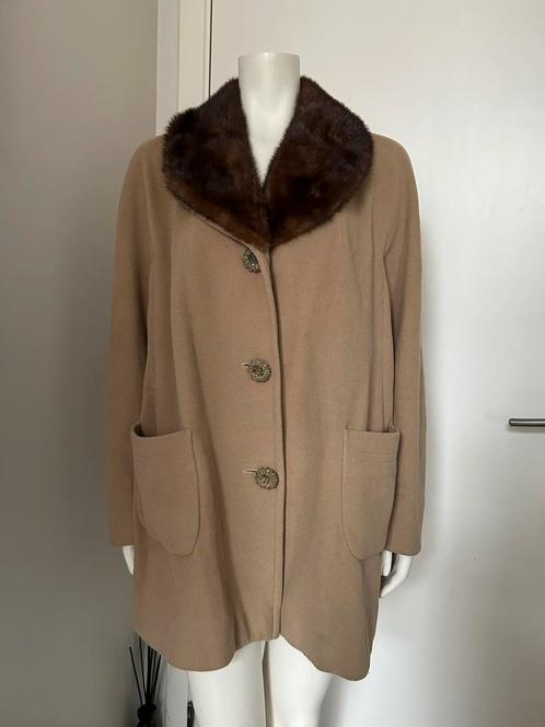 Beige wollen jas met nertskraag van Mayerline FR44-46, Kleding | Dames, Jassen | Winter, Beige