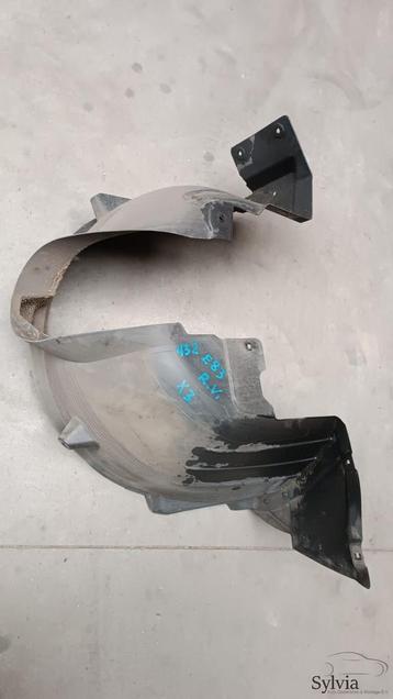 Binnenscherm Wielkuip Modderkuip voorzijde rechts BMW X3 ser beschikbaar voor biedingen