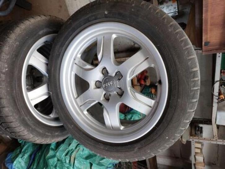 Audi winterbanden op aluminium velgen, Auto-onderdelen, Banden en Velgen, Velg(en), Winterbanden, 17 inch, 225 mm, Personenwagen