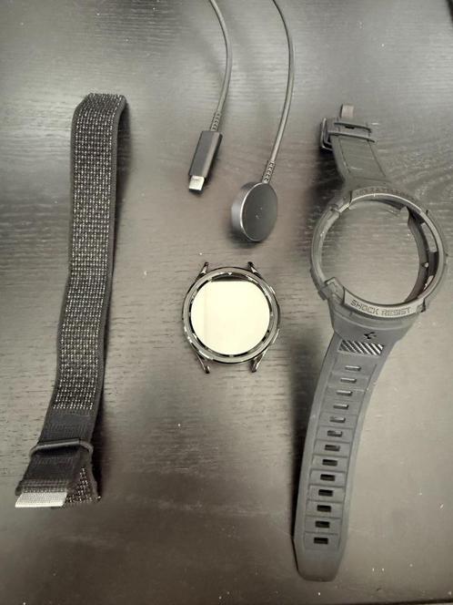 Samsung Galaxy Watch 6 Classic 47 mm, Handtassen en Accessoires, Smartwatches, Zo goed als nieuw, Android, Zwart, Afstand, Conditie
